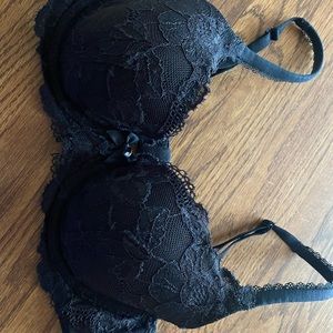 Beautiful black lace Victoria Secret Bra, 34C